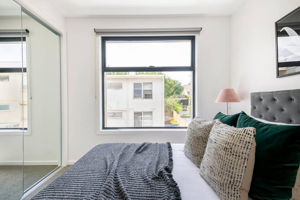 3 Bedroomtownhouse-free Parking Holiday home Melbourne